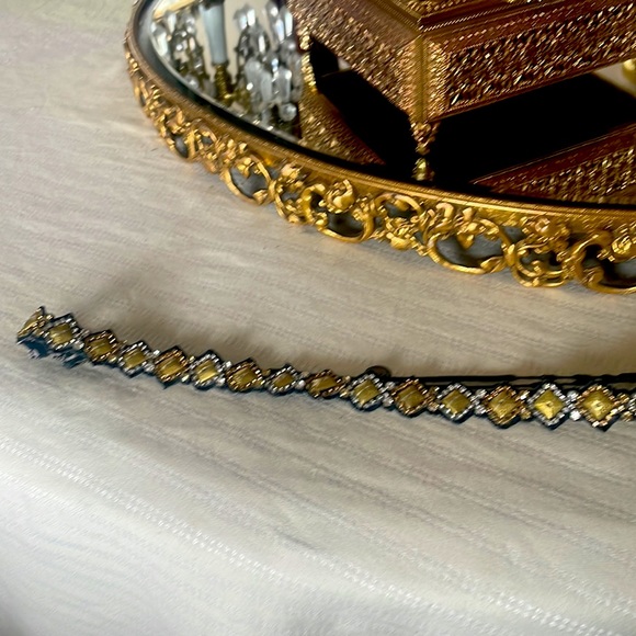 Deepa Gurnani Headband - Picture 3 of 5